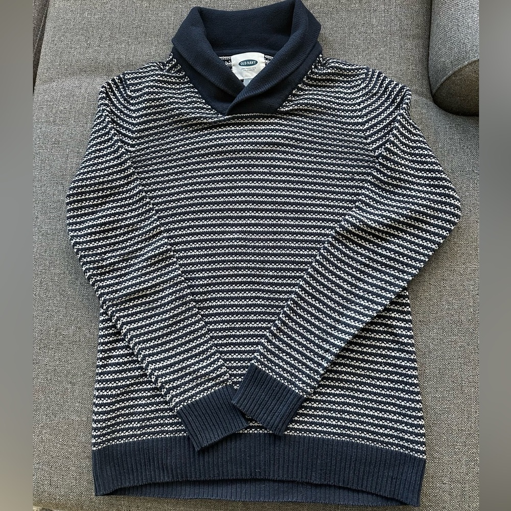 Old Navy Stripe Pattern Sweater